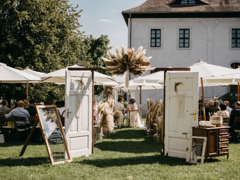 Rittergut Positz_Zeremonie Hof
